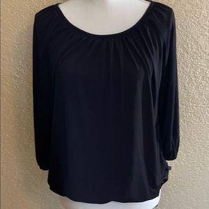 Black elastic waist shirt